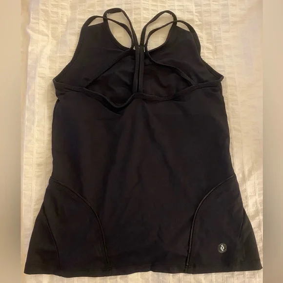 Workout Tank - Picture 2 of 3